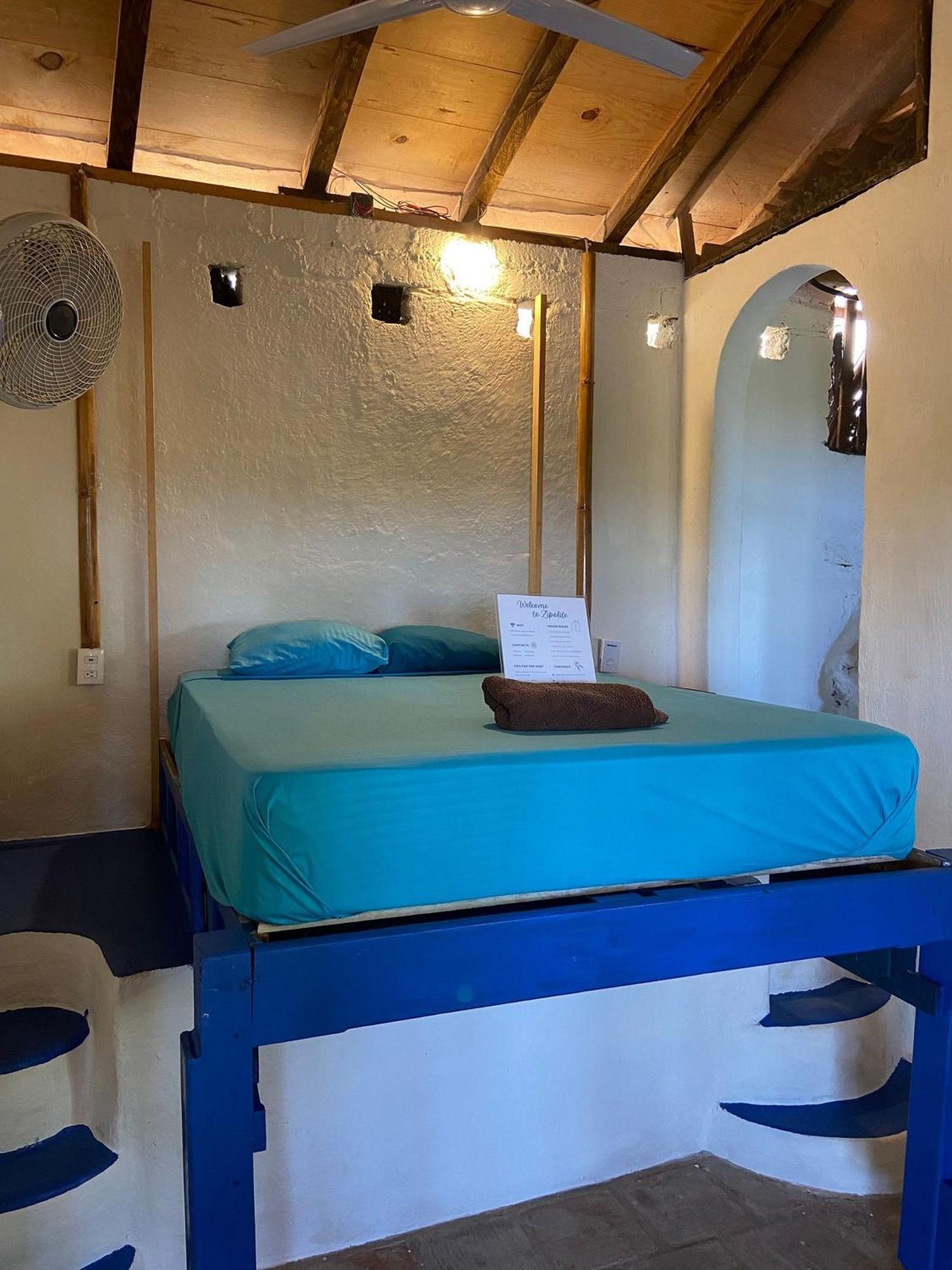 Mixtli Ecohouse, Habitaciones Sol & Luna - Starlink Internet San Pedro Pochutla Luaran gambar